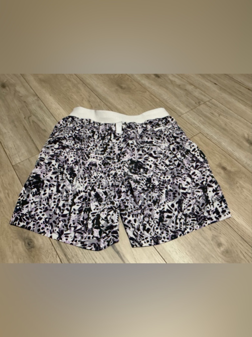 Lululemon License to Train Linerless Short 7"